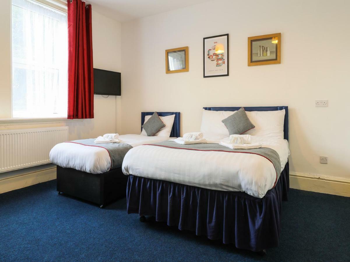 Oyo Hala Guest House Manchester Eksteriør bilde