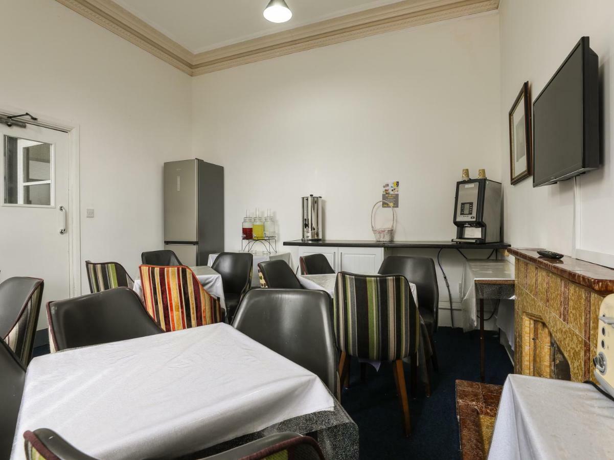 Oyo Hala Guest House Manchester Eksteriør bilde